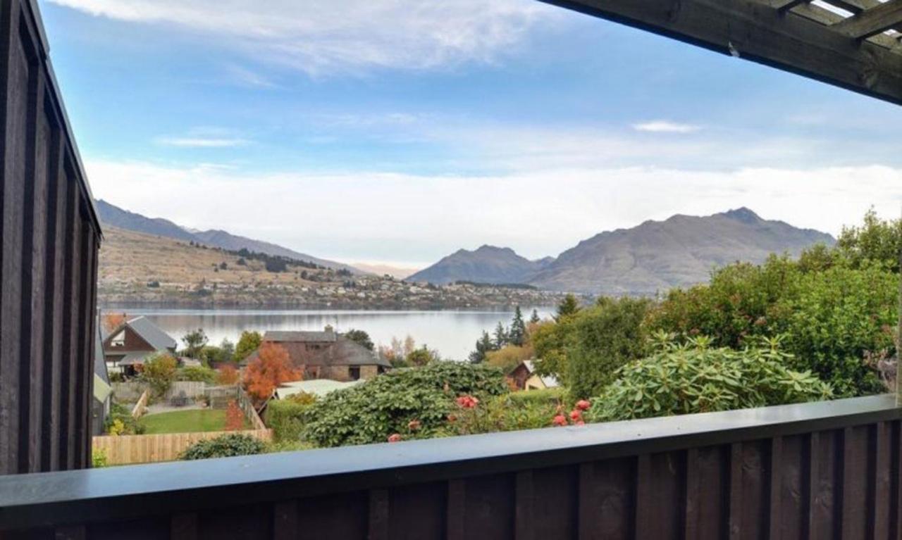 4 Bedroom Home, Unlimited Wifi, Fantastic Lake Views With Private Balcony Queenstown Dış mekan fotoğraf